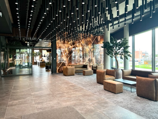 Pühadel oleme avatud järgmiselt: